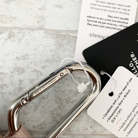 lululemon keychain wallet tiktok viewer